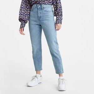 Levi’s Wedgie Icon Fit Ankle Jeans